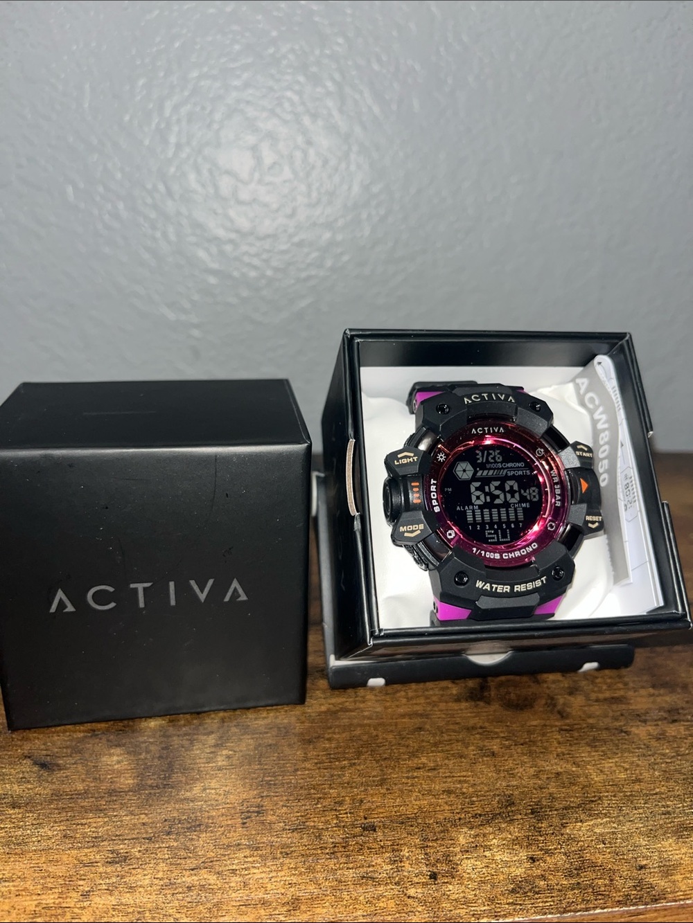 Activa Watch .. NWT!!!